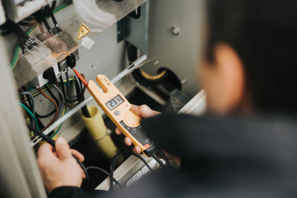 Best Ceiling Fan Installation Electrician  in Encinitas, CA