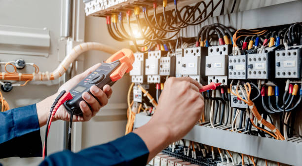 Best Circuit Breaker Repair  in Encinitas, CA