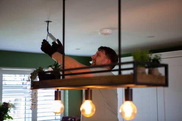 Best Affordable Emergency Electrician  in Encinitas, CA